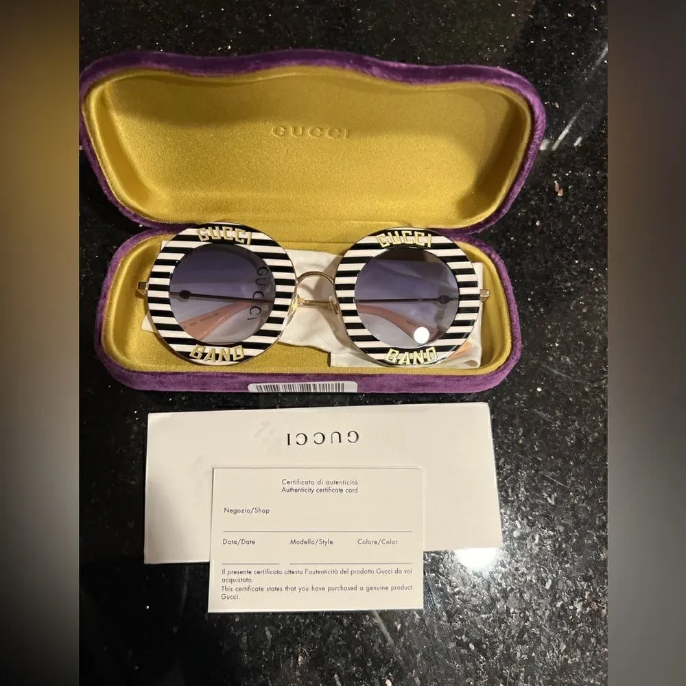 Gucci GG0113S 008 Sunglasses Women's Black+White Striped-Gold/Blue Gradient Lens - Picture 2 of 7